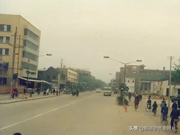 1980年代大市口西侧中山东路