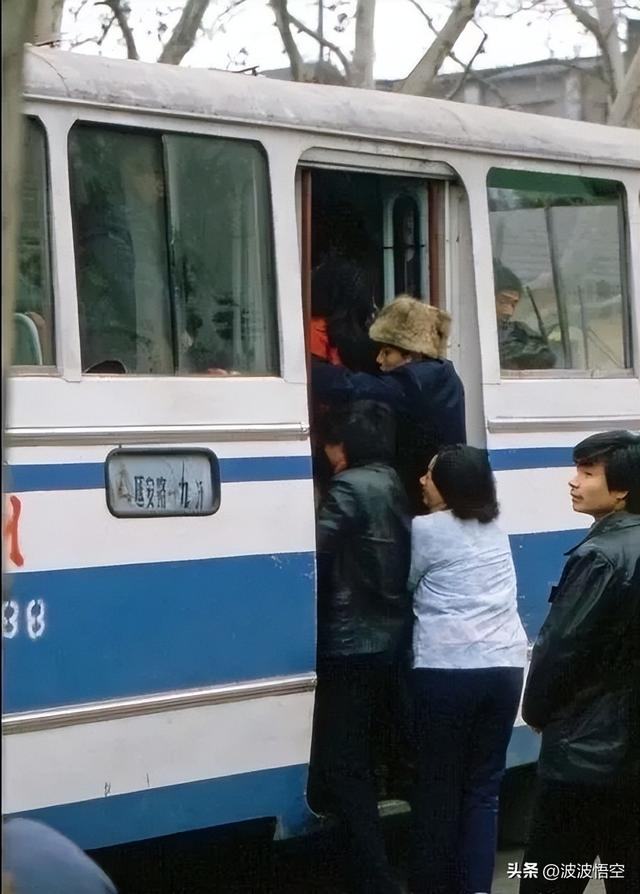航拍火车站周边