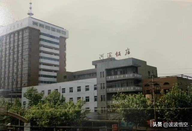 解放路水陆寺巷口