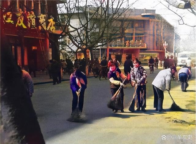 80年代的解放路街景
