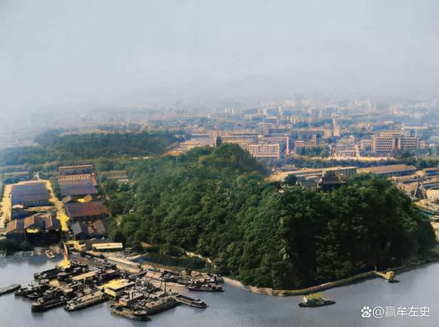 80年代的北固山俯瞰