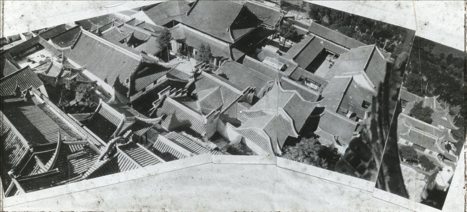 1930年金山寺建筑群俯视照